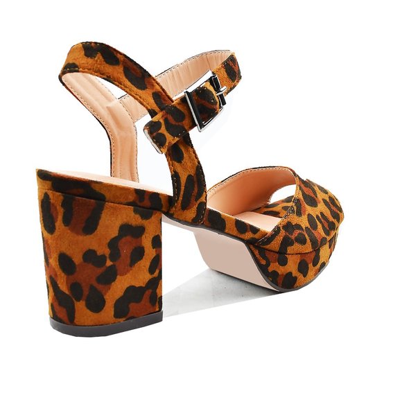 WOMEN'S ANKLE STRAP BLOCK HEELS - Picture 3 of 5